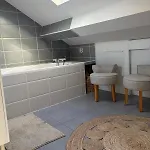 Spacieux Duplex 120m2 Dans Maison *