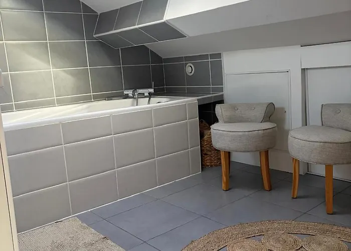 Spacieux Duplex 120m2 Dans Maison *